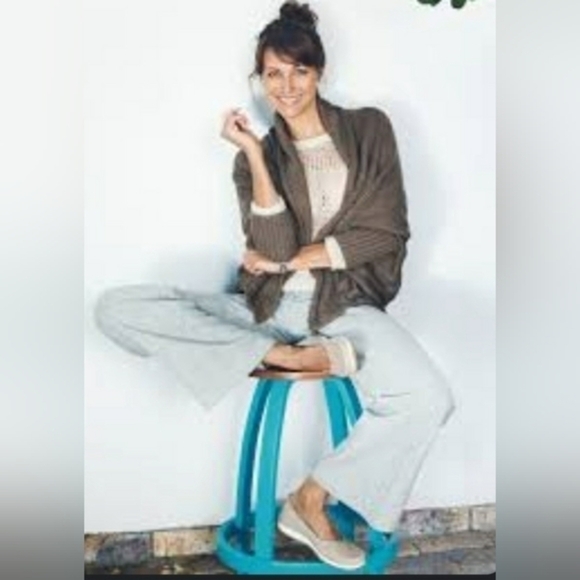 VANELI Womens Quartz Gold Espadrille - Picture 2 of 13